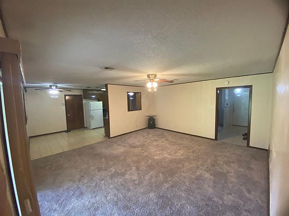 Family room part 2
