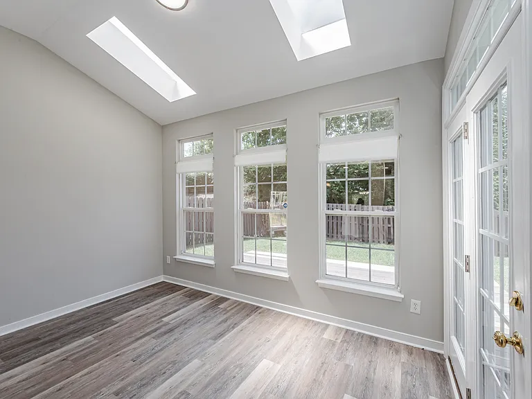 9520 Meredith Creek Ln — Photo 9