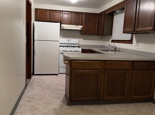17 Sunshine Dr #1, Buffalo, NY 14228