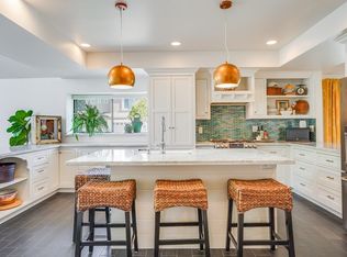 10390 Rue Finisterre, San Diego, CA 92131