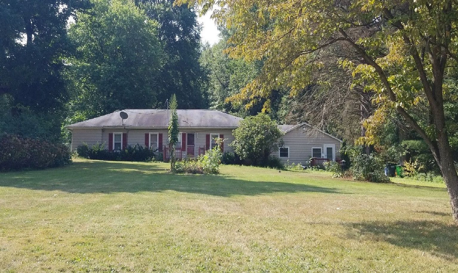 1198 E Turkeyfoot Lake Rd, Akron, OH 44312 Zillow