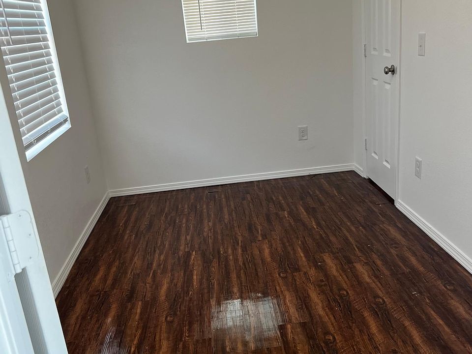 1st image of 232 Orchard Dr #236