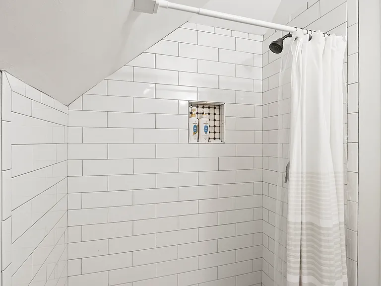 901 Glenwood Ave #3 — Photo 32