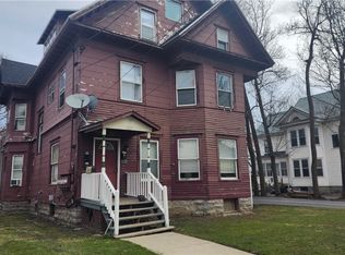 927 State St, Watertown, NY 13601