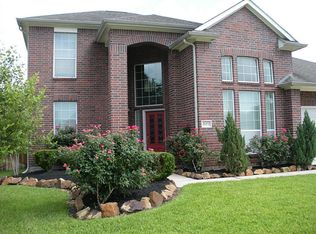 9102 Memorial Trail Dr, Spring, TX 77379