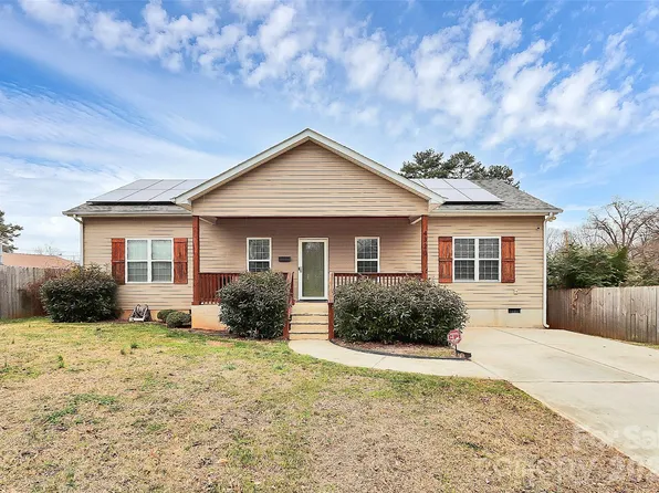 4320 Faraday St, Charlotte, NC 28208