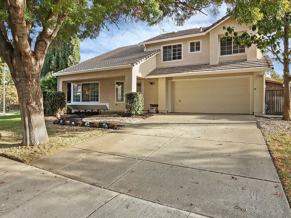 1st image of 1260 Claremont Ct
