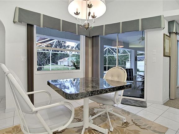 5th image of 4 Mariner Ln