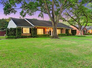 5688 Green Tree Rd, Houston, TX 77056