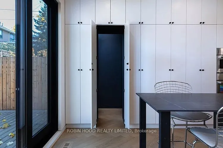 60 Jones Ave — Photo 11
