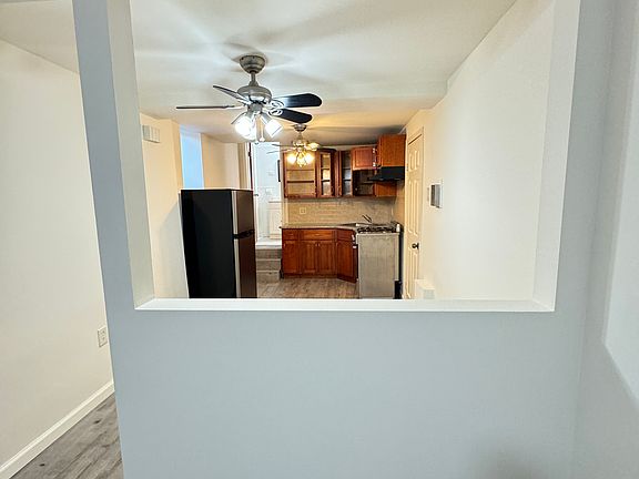 5th image of 7606 17th Ave #1B