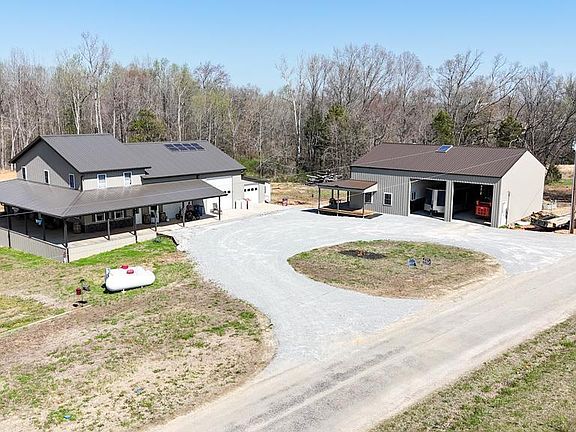 2nd image of 625 Atchison Rd