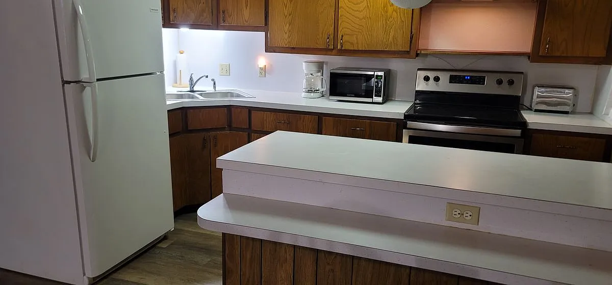 2 bed, 1.5 bath, 1020 sqft, $1,200 — Photo 4