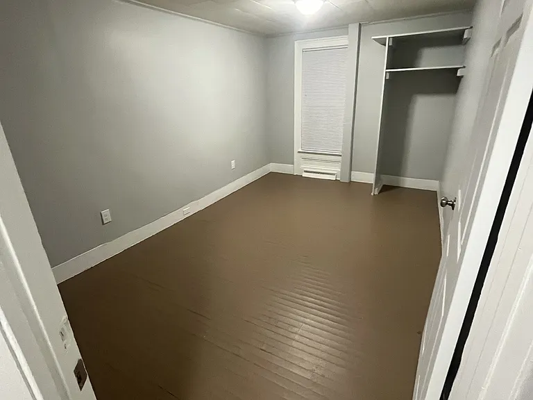 15 Elm St #5 — Photo 4