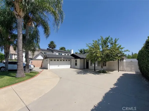 8132 Hatillo Ave, Winnetka, CA 91306
