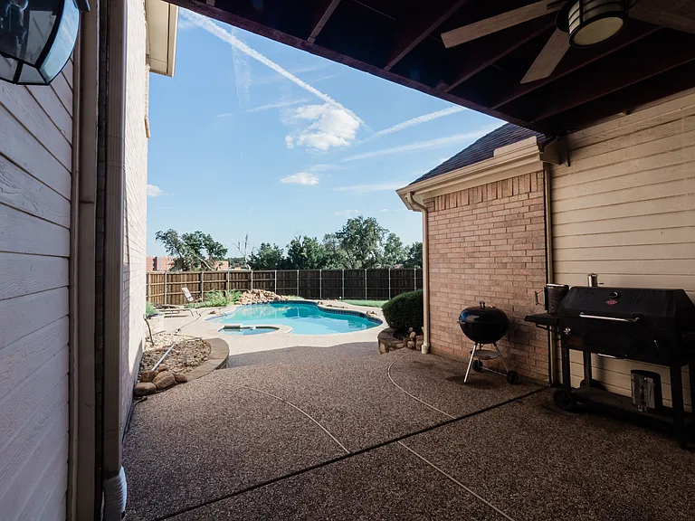 3400 Silverwood Dr — Photo 14