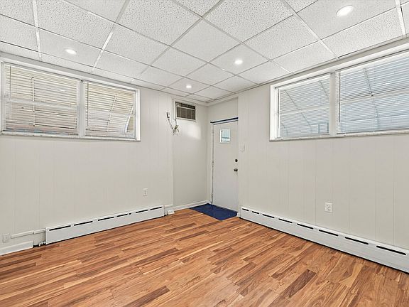 5th image of 2951 S 15th St #1
