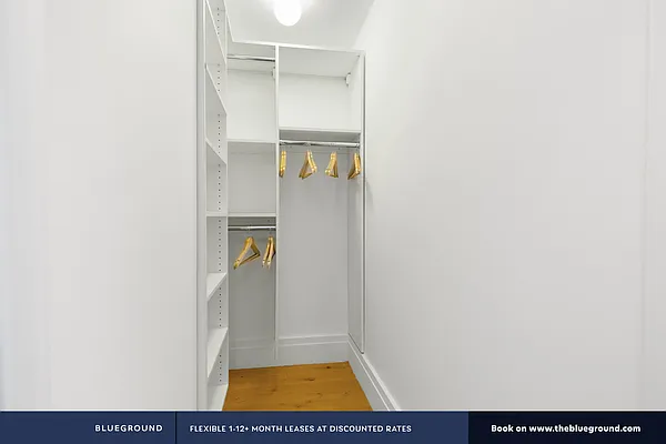 Rented by The Blueground | media 50