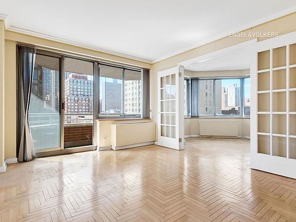 2nd image of 401 E 84th St APT 5C