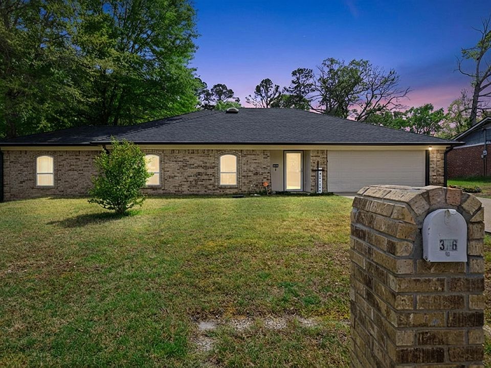 1st image of 306 Bermuda Dr