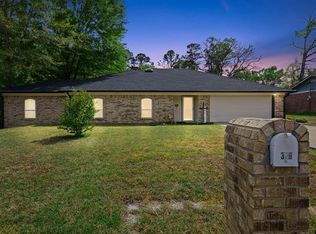306 Bermuda Dr, White Oak, TX 75693