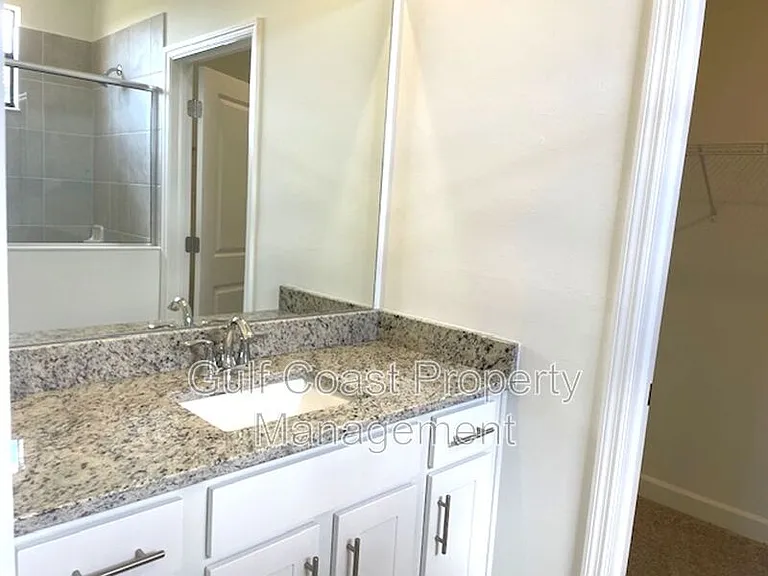 5316 Crystal Harbor Cv — Photo 14