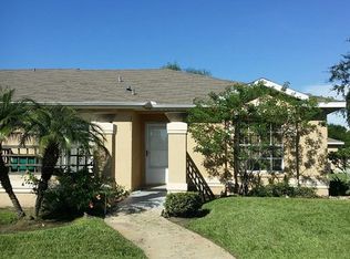 3371 Sandy Shore Ln, Kissimmee, FL 34743