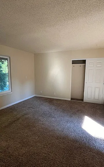 1424 Alamo Dr — Photo 14