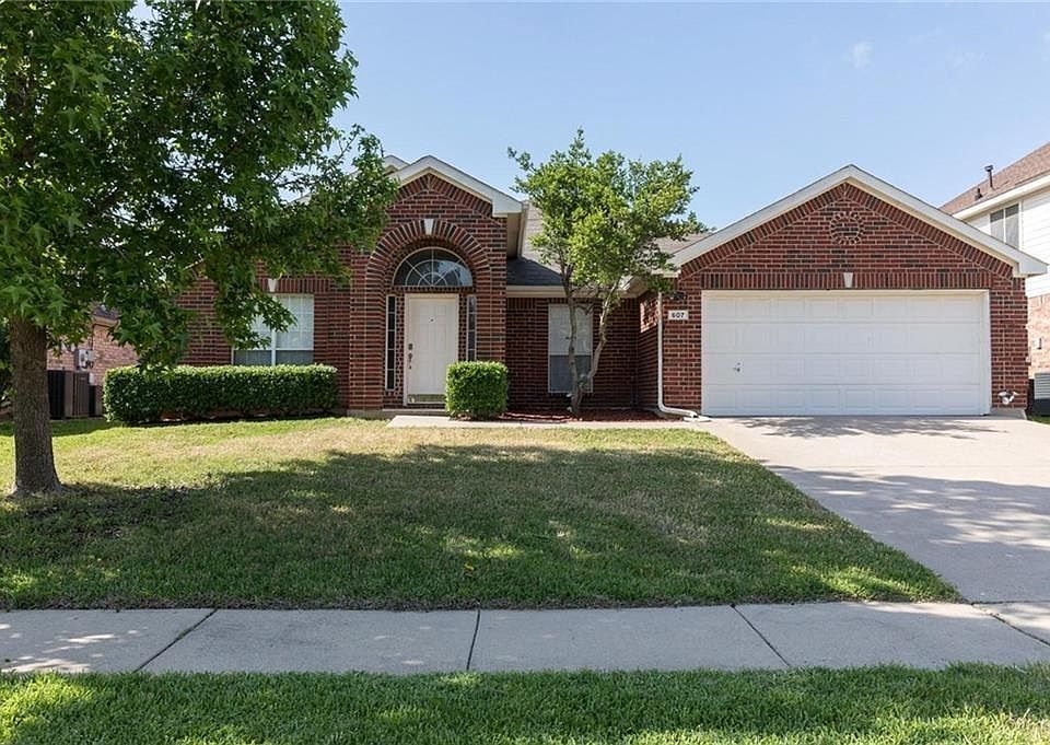 1st image of 607 Teresa Ln