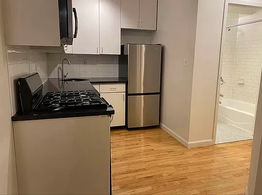 Rented by The Downtown LLC | media 26