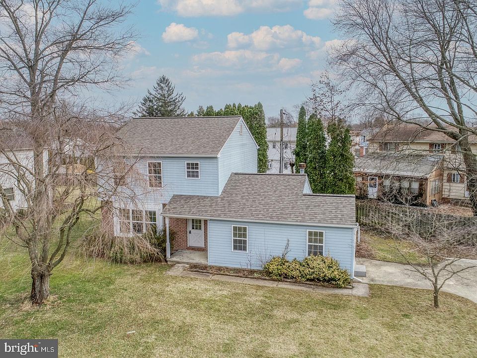 1st image of 2310 Andys Ln