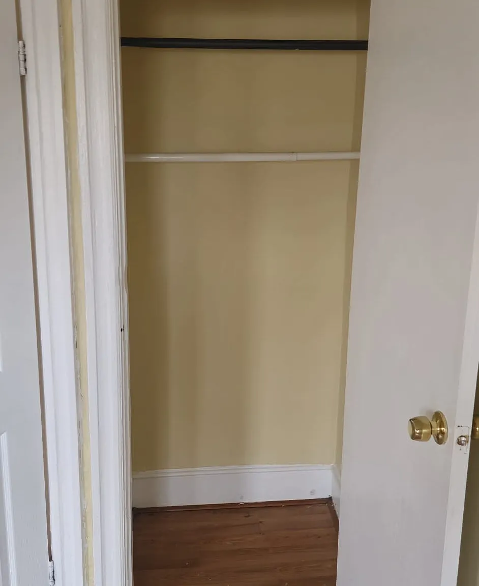2 bed, $1,200 — Photo 3