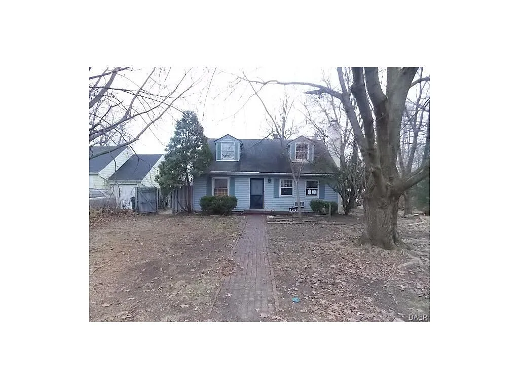 400 Wilbur Ave photo 1