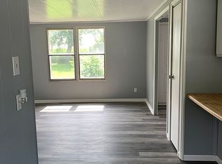 130 Azalea Ave, Davis Junction, IL 61020