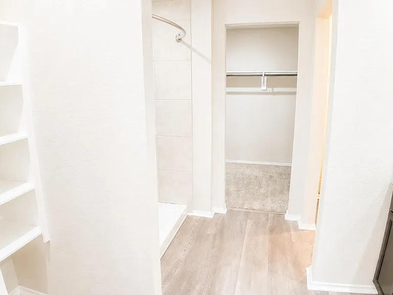 21422 Chester Cliff Ln — Photo 20