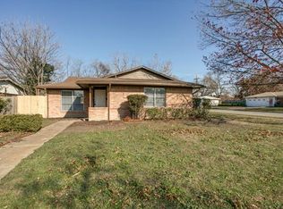 2435 Globe Ave, Dallas, TX 75228