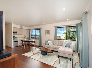 154 Sycamore Ave #2, Carlsbad, CA 92008