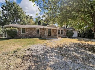 11680 Mark Twain Ln, Bridgeton, MO 63044