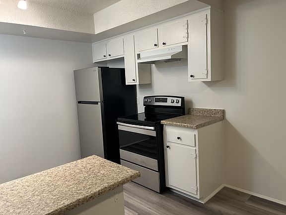 Kitchen, new fridge