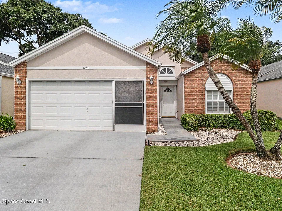 1084 S Fork Cir