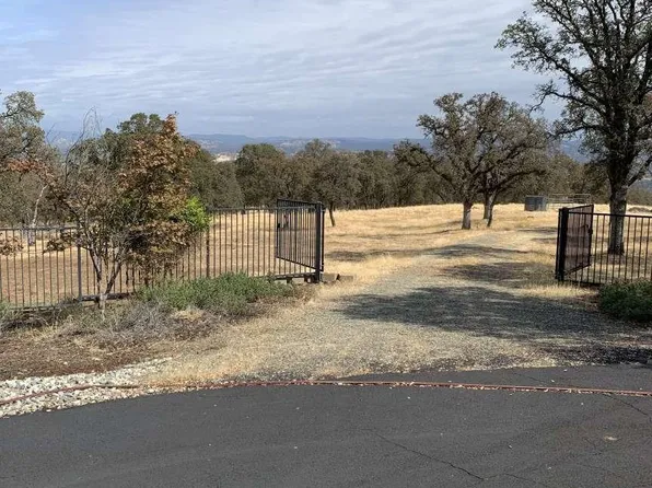 Forest Oak Ct, Browns Valley, CA 95918