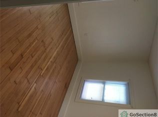 51 Talcott St #2F, Springfield, MA 01107