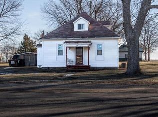 100 N Broadway St, Lancaster, KS 66041