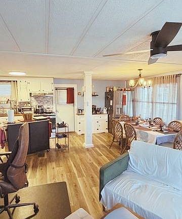 5th image of 14724 Nantucket Rd #415
