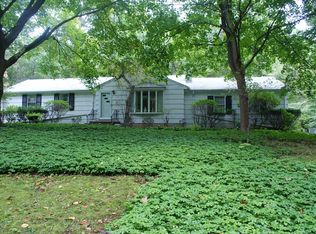 23 Julian Dr, Hamden, CT 06518