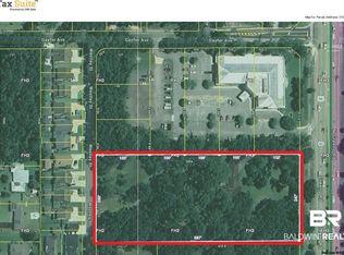 313 Greeno Rd N, Fairhope, AL 36532