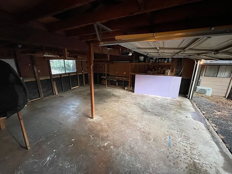14107 Norwich Cir — Photo 22