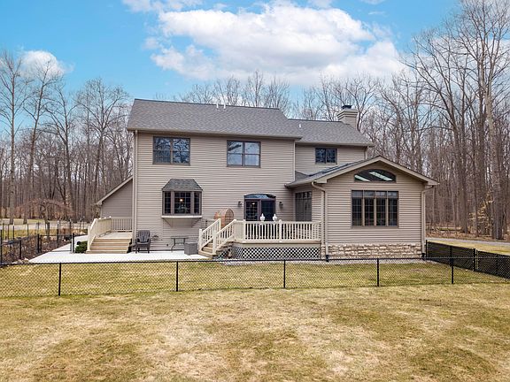 4th image of 9593 Oakley Rd