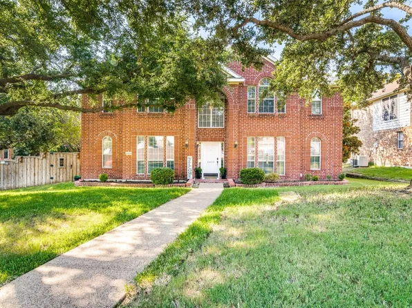 2405 Mulberry Ln, Rowlett, TX 75088