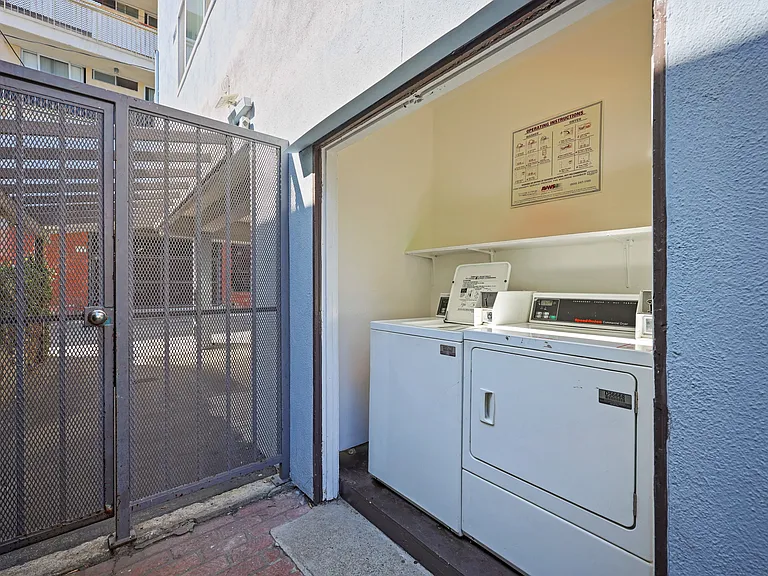 On-Site Laundry Facilities